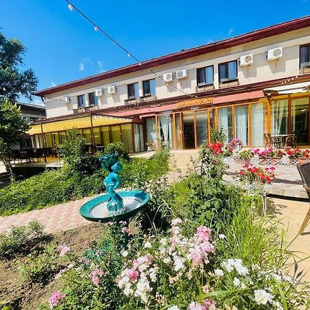 Hotel Turist Neptun Zewnętrze zdjęcie