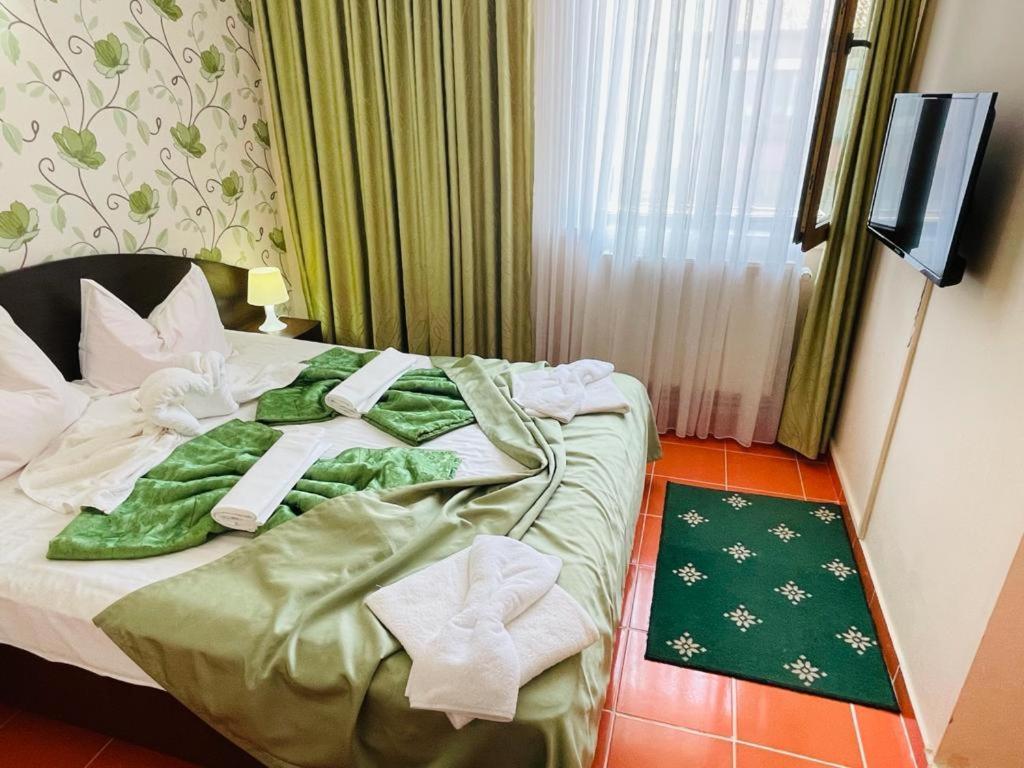 Hotel Turist Neptun Zewnętrze zdjęcie