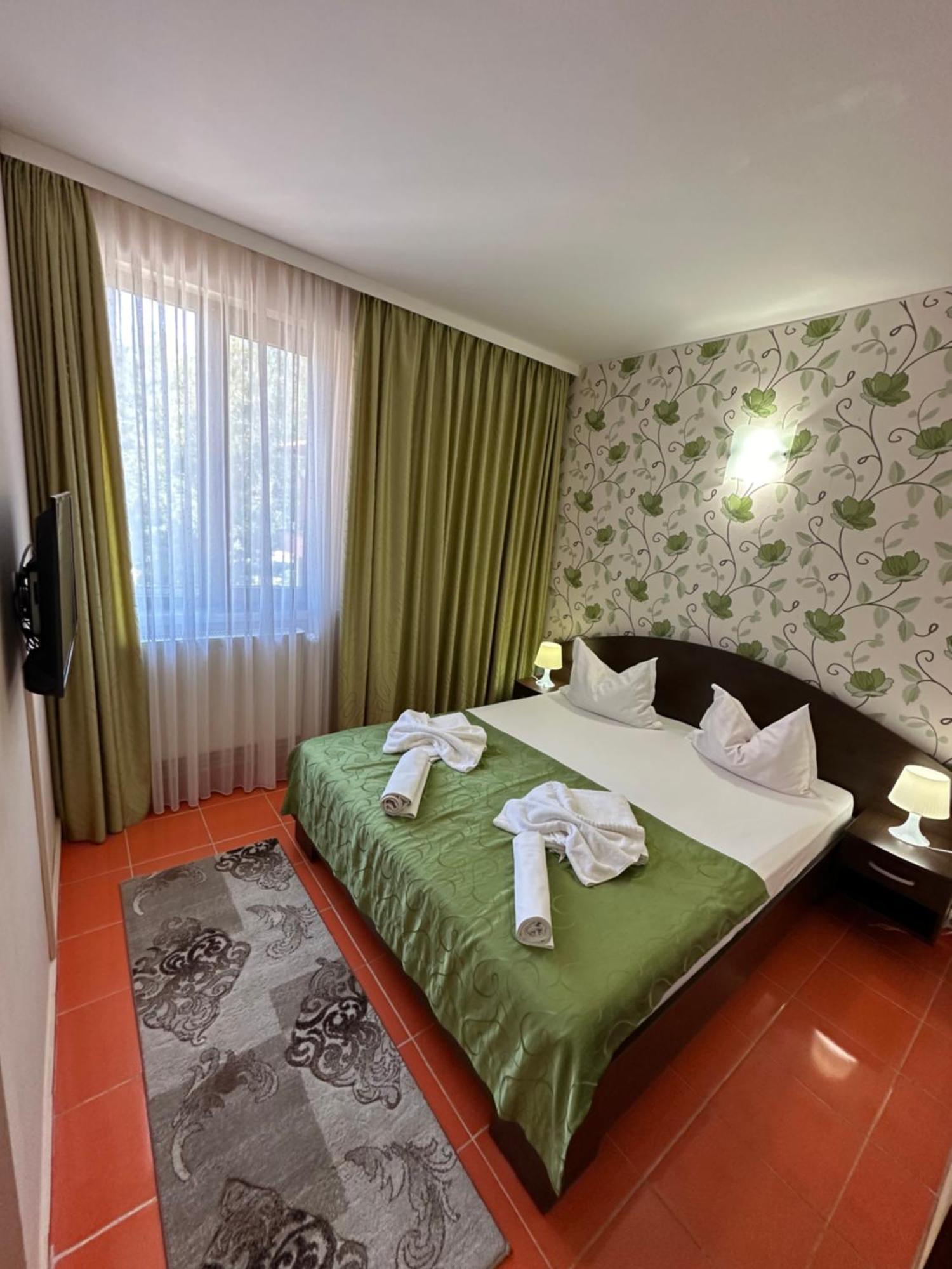 Hotel Turist Neptun Zewnętrze zdjęcie