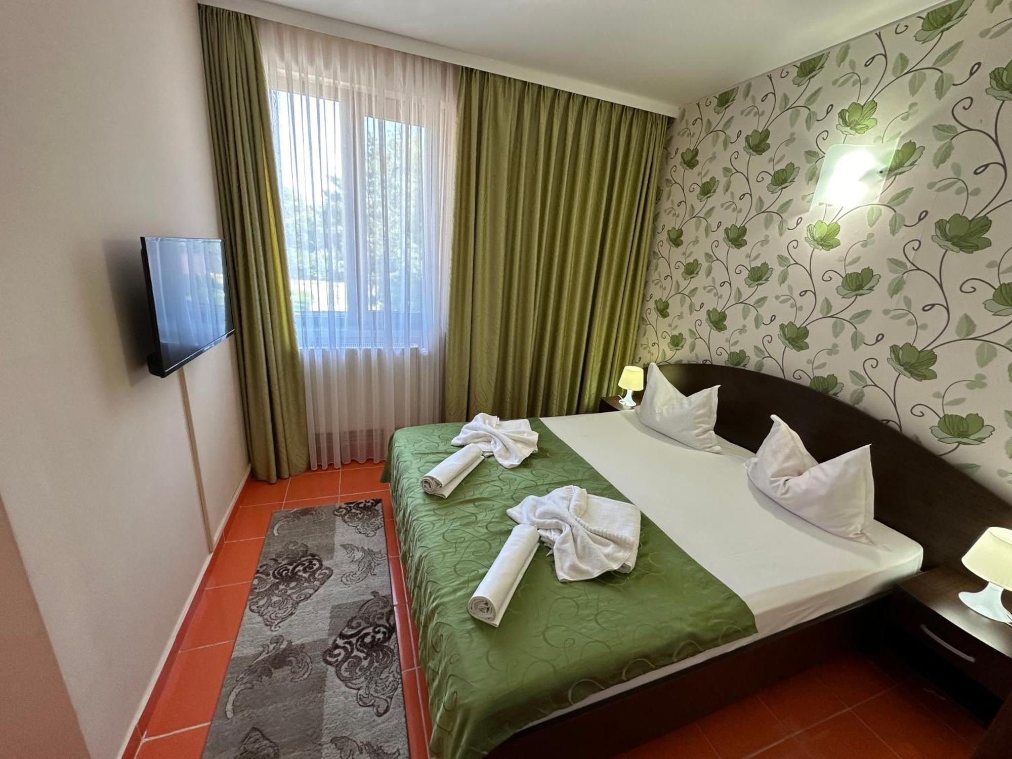 Hotel Turist Neptun Zewnętrze zdjęcie